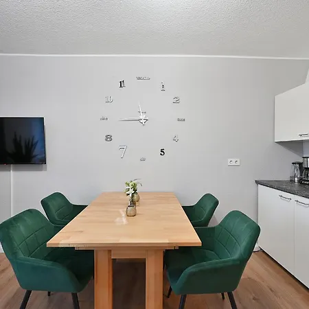 Sano - - Ruhige Lage - Stylisch - Waschmaschine - Platz Zum Arbeiten شقة هاغين